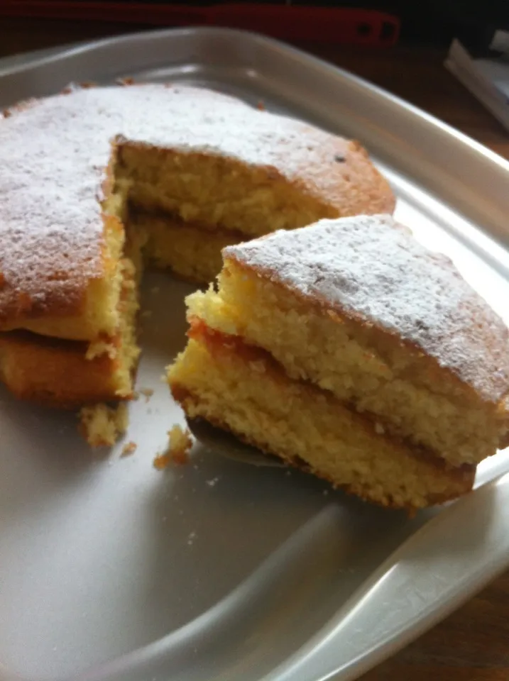 Victoria sponge|Emma Proe Was Duncalfさん