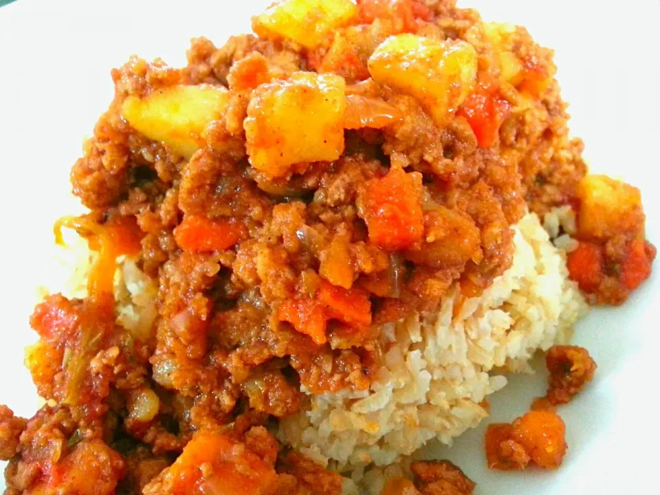 Pork Picadillo with Potato, Carrot and Sweet Potato on a Bed of Brown Rice (Filipino/Cuban fusion)|S Theoさん