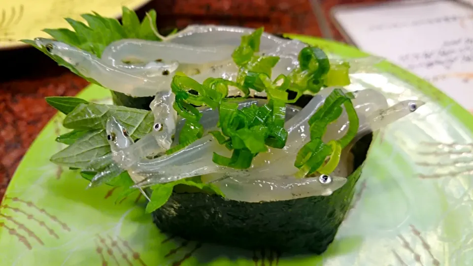 生白魚軍艦|イヌノヒトさん