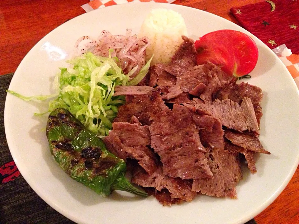 牛肉と羊肉のケバブ|さほこさん