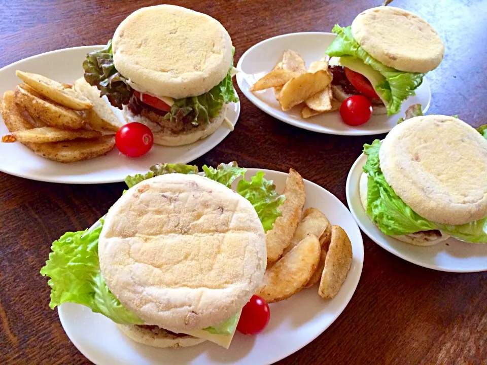 昨日のハンバーグからの〜ハンバーガー♬|ありさん