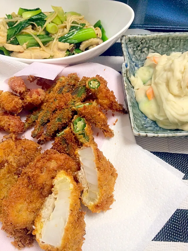 オクラと玉ねぎの揚げ物、ポテトサラダ、ちんげん菜の炒め物|taeminさん