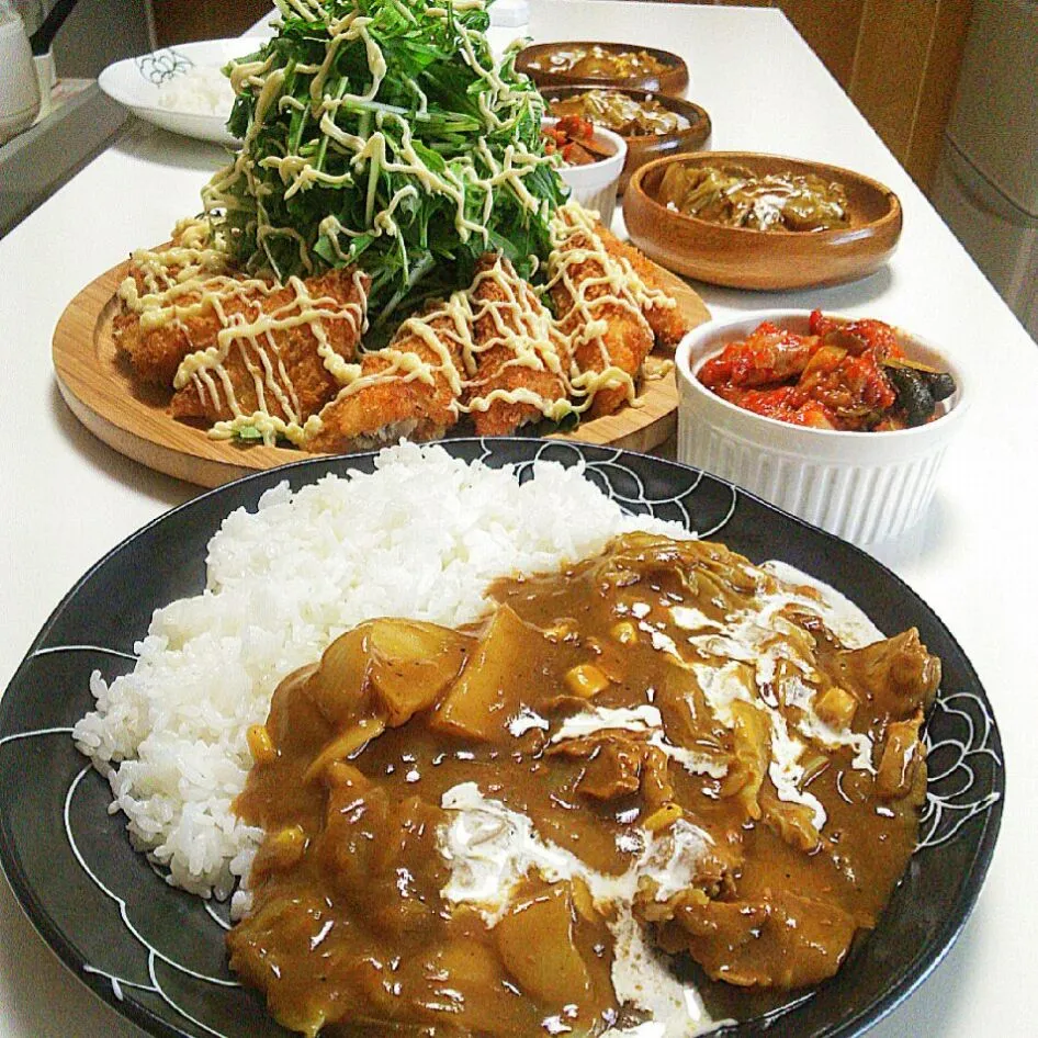 夕飯♪
＊カレーライス
＊水菜のサラダ
＊カラスカレイのフライ
＊ラタトゥイユ|ゆりかさん