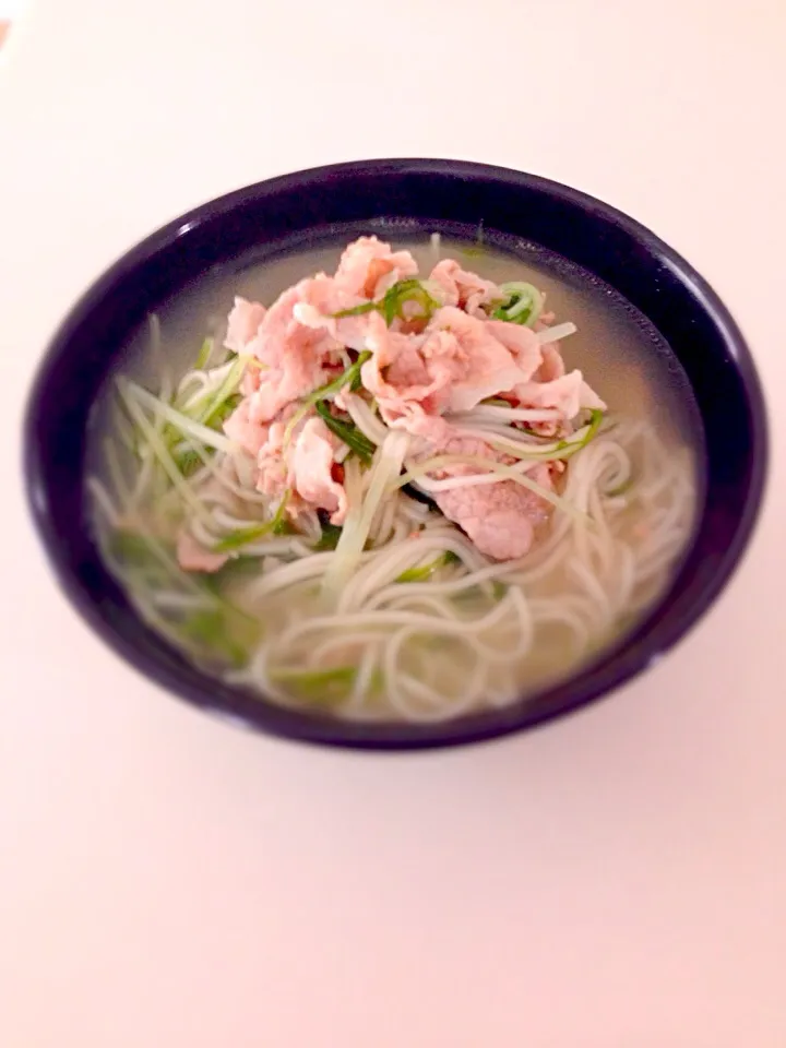 Snapdishの料理写真:白石温麺で煮麺〜|ふぅさん