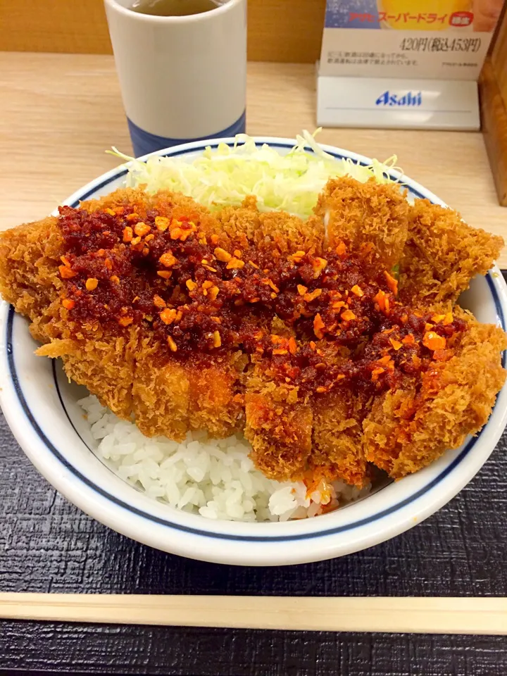 かつや ラー油チキンカツ丼|seiさん