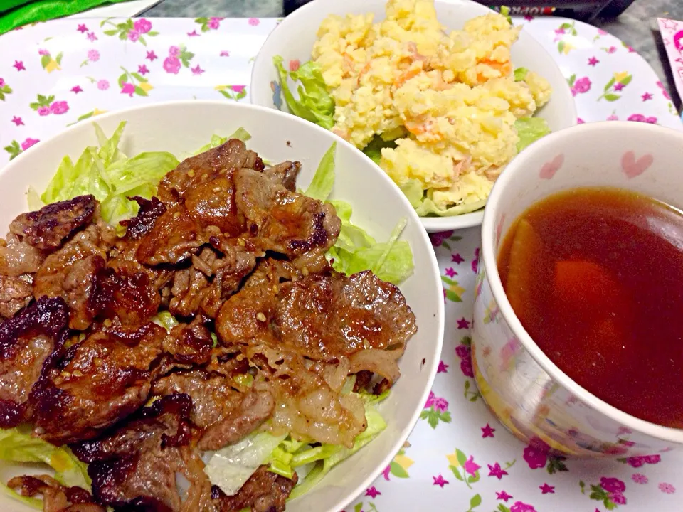 Snapdishの料理写真:焼肉丼！|あすかさん