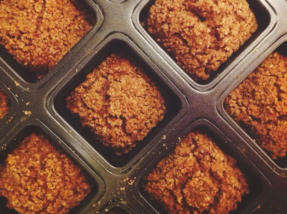 Snapdishの料理写真:Pumpkin Crumb Cakes http://brendiebakes.blogspot.sg/2014/05/pumpkin-crumb-cakes.html|brendieeeさん