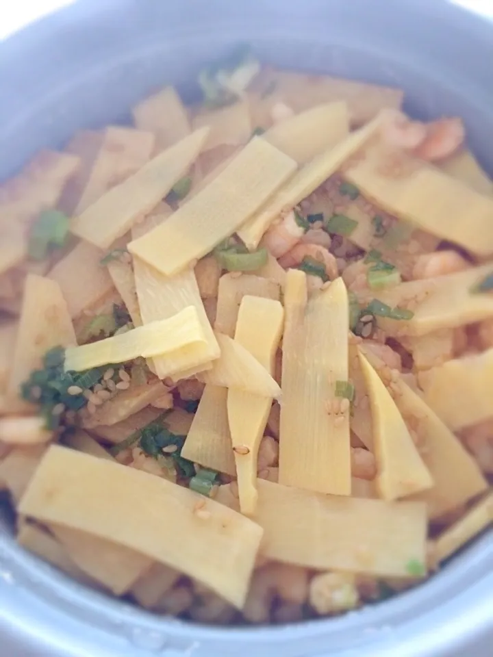 ごま油風味のエビとタケノコの炊き込みご飯|yuki abeさん