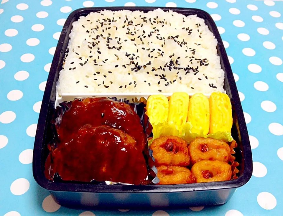 Demiglace Sauce Hamburger, Rolled scramble egg & Fried Potato with bacon lunch box|Liezlさん