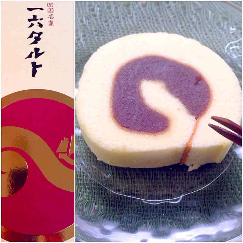 Yuzu Flavor bean jam roll cake🌀四国名菓 一六タルト|🌈Ami🍻さん