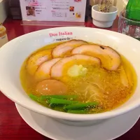 黄金の塩らぁ麺 due Italian 市ヶ谷店|CAZさん