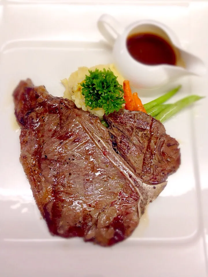 T-Bone Steak @Samui Steak|Ploy PNさん