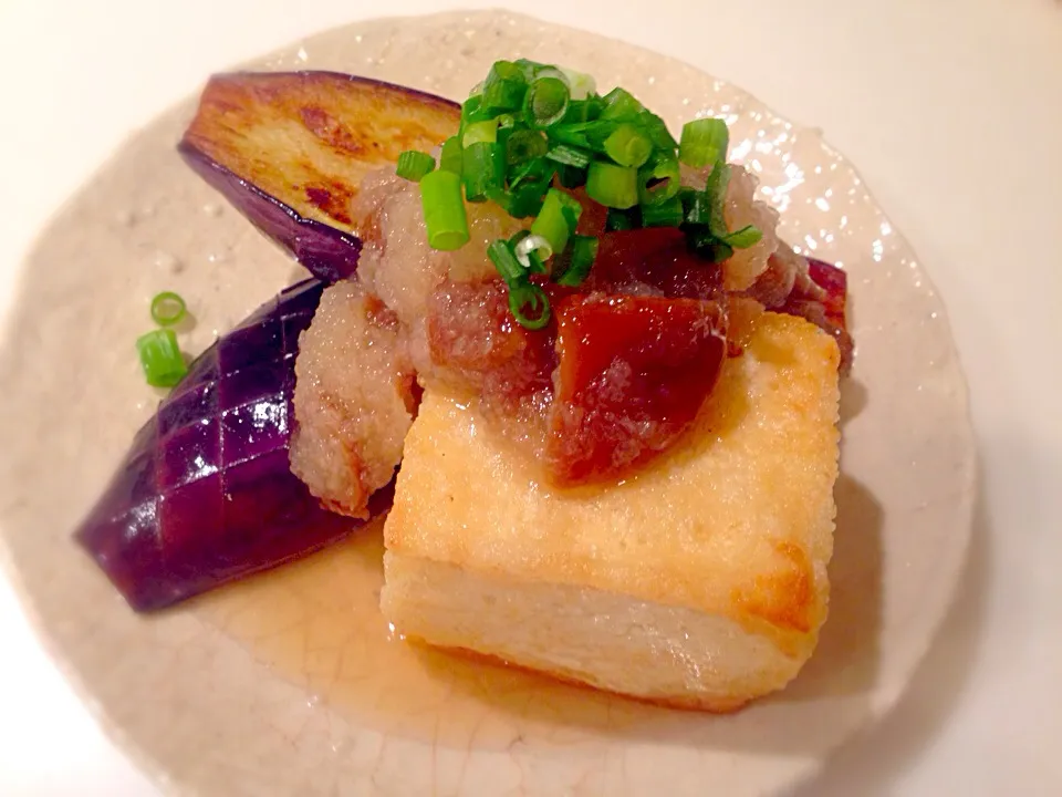 Snapdishの料理写真:茄子と揚げ豆腐のなめこおろしぶっかけ|りょうさん