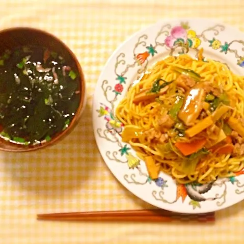 あんかけ焼きそば、わかめスープ。|あすみさん