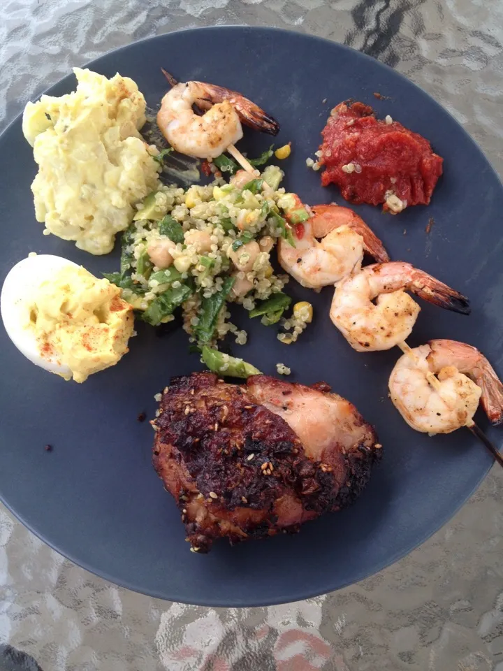 Snapdishの料理写真:Cook- out. Chicken, shrimp, potato salad, quinoa salad and deviled eggs|marylouさん