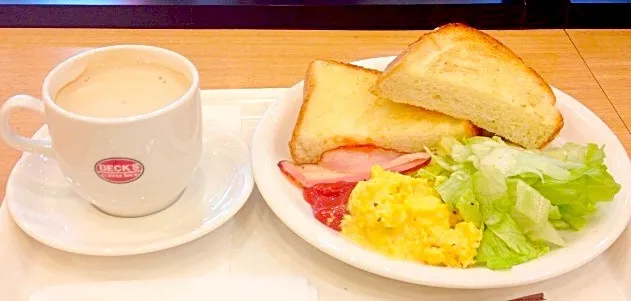 Cafe Latte & Bacon, Scrambled Egg & Toasted Bread|Liezlさん