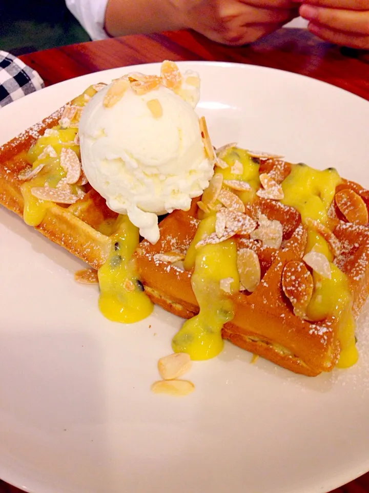 Belgian waffle|ziadさん