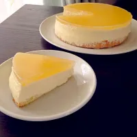 パインとヨーグルトのしゅわしゅわ~んムースケーキonパインゼリー