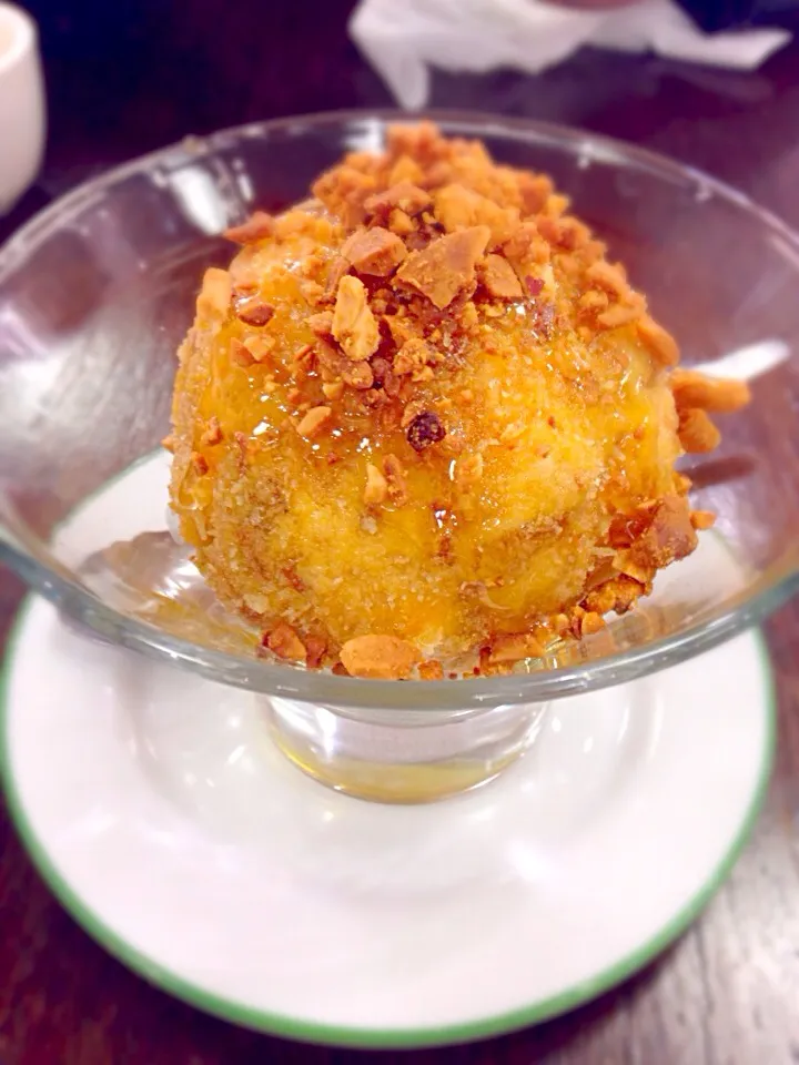 Snapdishの料理写真:Deep Fried icecream|kazuko Tsujiさん