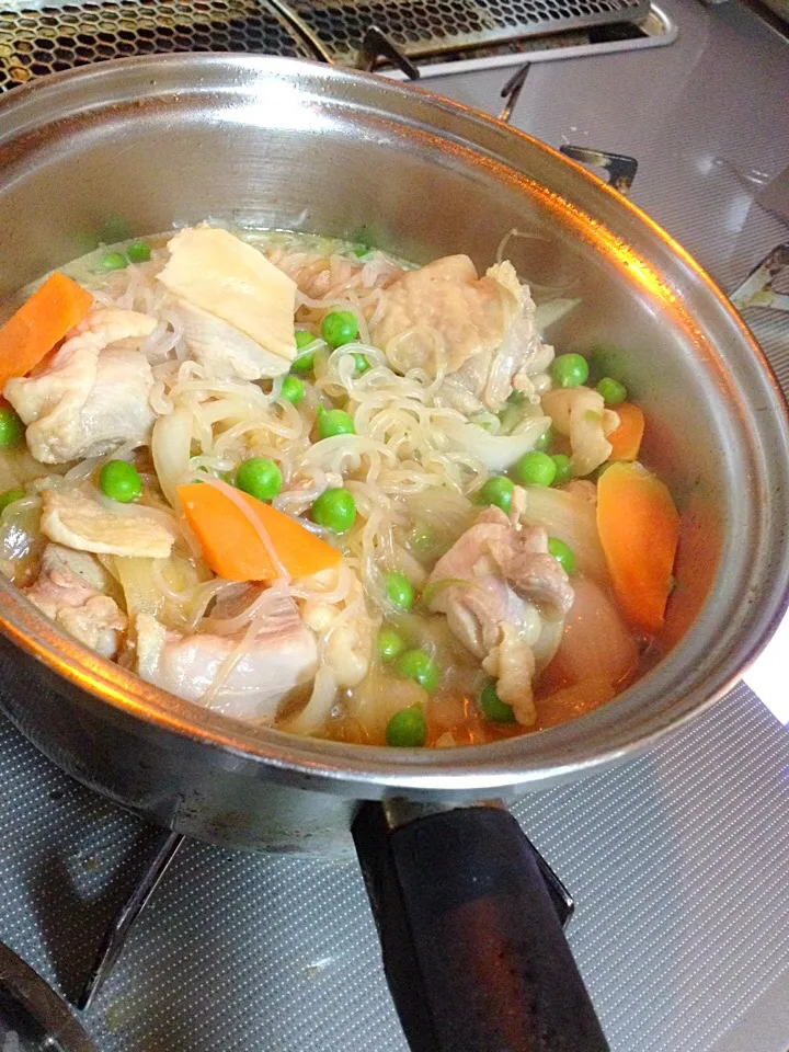 鳥肉と糸こんと野菜の炊いたん|ハルさん