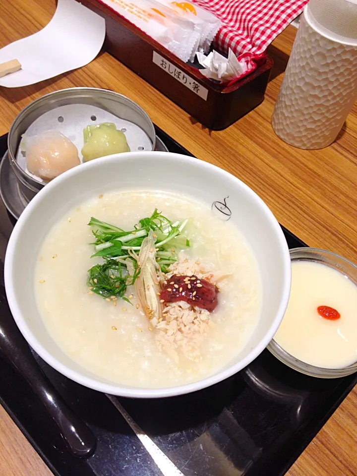 蒸し鶏とミョウガの梅お粥|あぼちさん