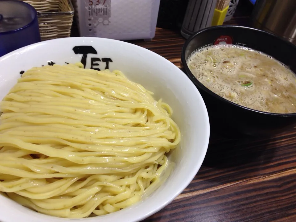 鶏煮込みつけ麺 大盛り|kutsuna ippeiさん