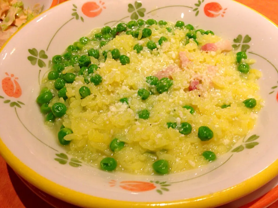 サイゼリアで500円ランチ💹🍴😆 グリンピースのリゾット✨|Tanni Kaさん