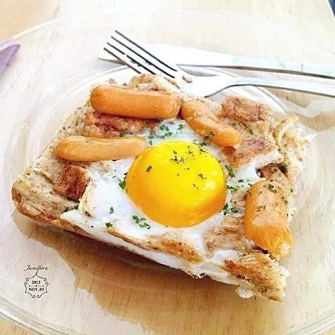 Baked egg and sausage Cheese on Whole Wheat : Breakfast.|Jaraspornさん