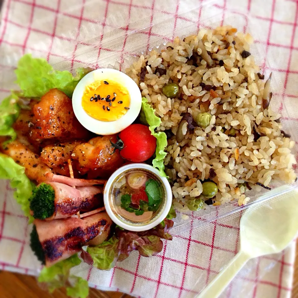 すずらんさんの料理 ダシダで牛肉炊き込みご飯♪で息子のランチボックス♡|sato*さん