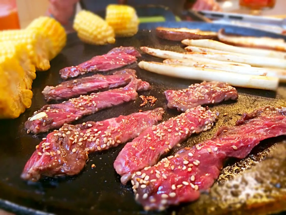 Korean style BBQ with white asparagus and corn.|Akiko Nishimaeさん