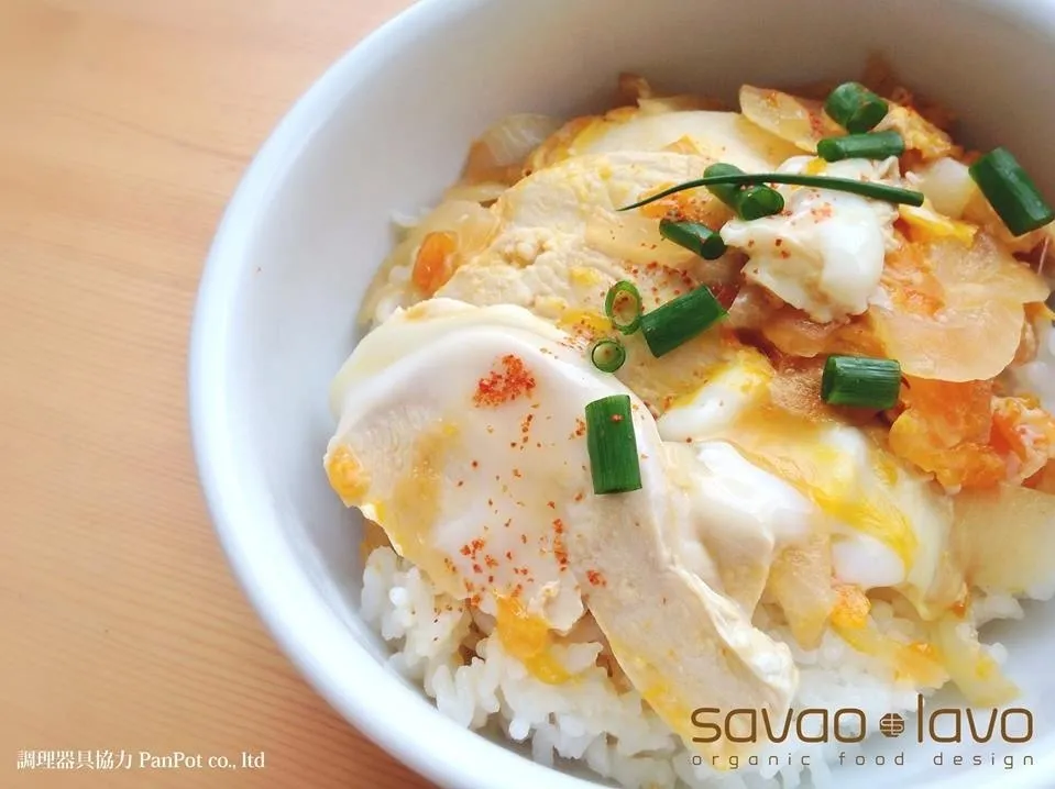 今日のいやしめし「鶏出汁仕立てのとろり親子丼」|savaoさん