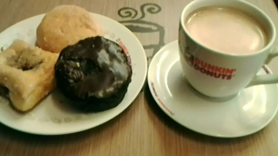 Dunkin' Donuts|Meitha Tangka Lumentutさん