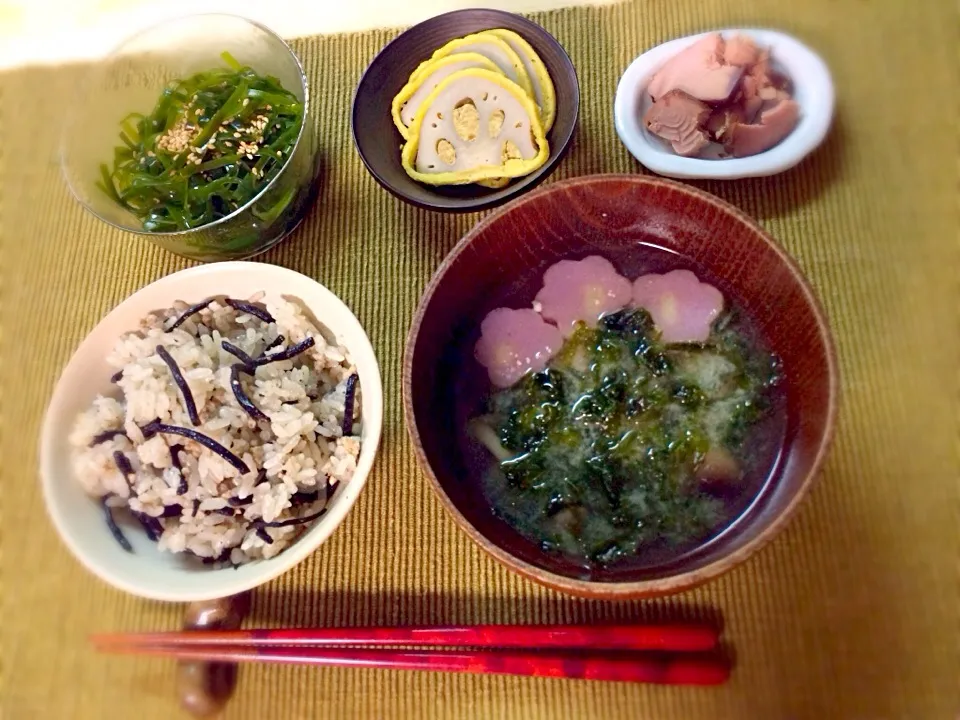 海藻と九州土産の朝ごはん|ｆｊさん