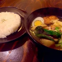 Snapdishの料理写真:チキン竜田と焦がしキャベツのチーズカリー|まなっぷさん