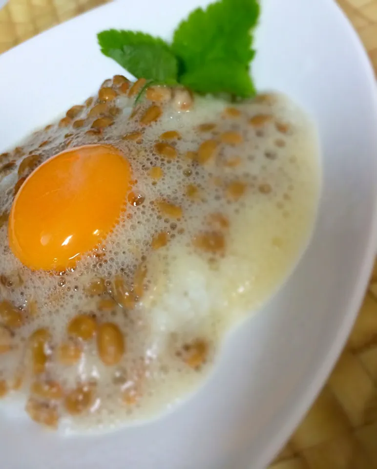 Yoshinobu Nakagawaさんの料理 久々の納豆卵かけご飯‼︎|Ryokoさん