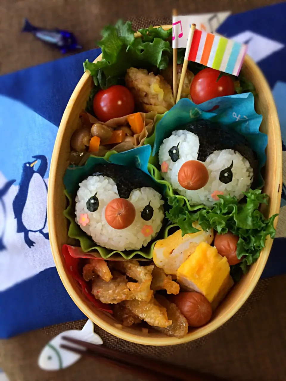 Snapdishの料理写真:ゆっぴーઈ(◕ั◡◕ั)*ﾟ*♡のお弁当『ペンギーン🐧🐧』|kumiさん