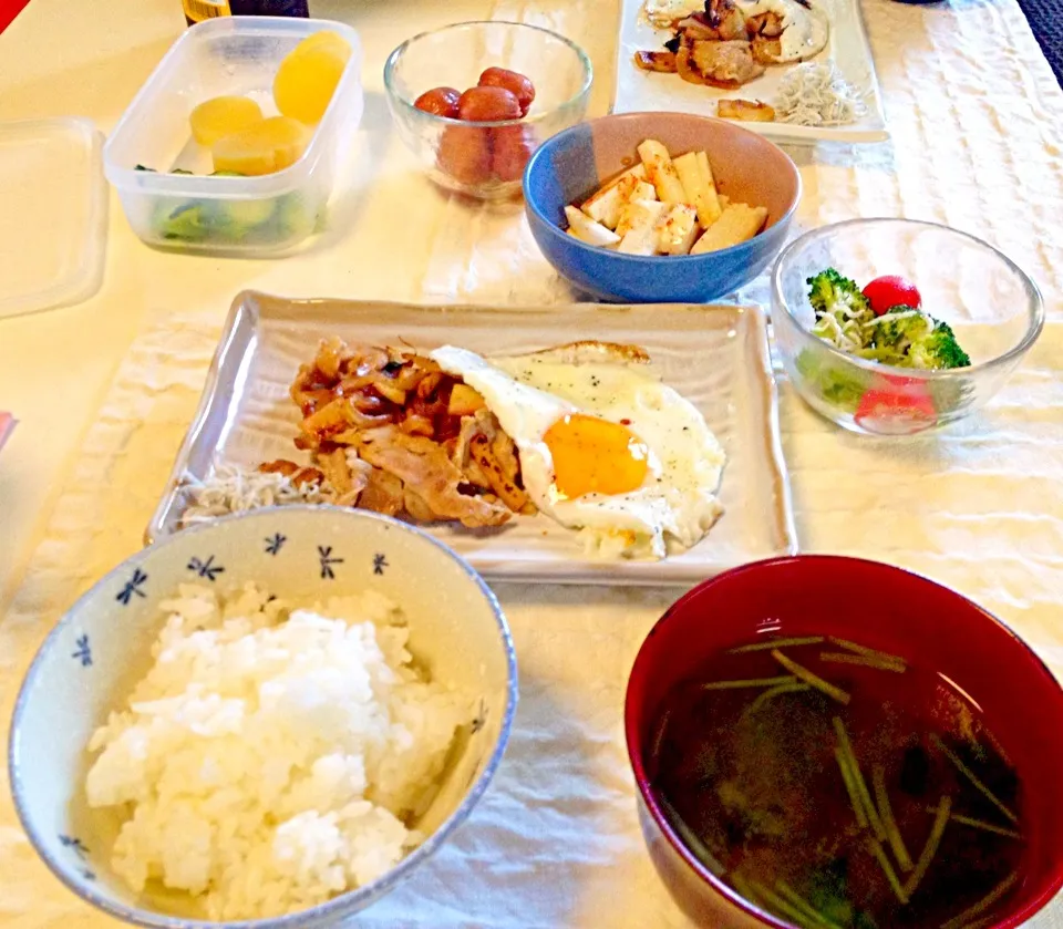 Snapdishの料理写真:あり合わせ朝ごはん＊|ひかるんさん