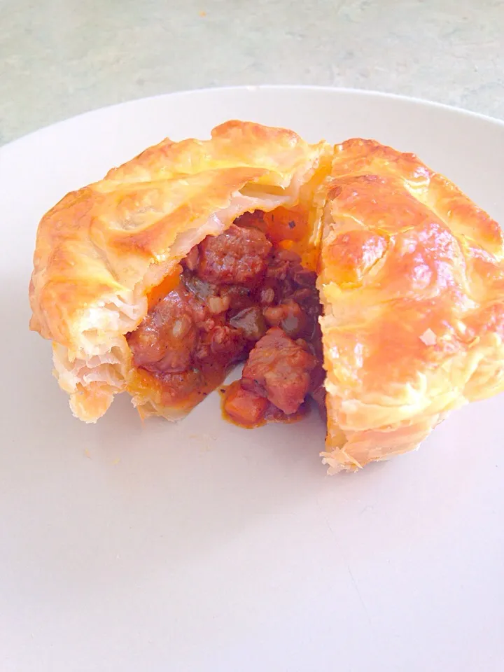 Steak and Onion Pie|Chrisy Hillさん