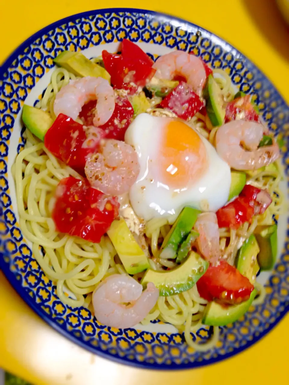 アボカドと海老のごま冷麺|yu-riさん