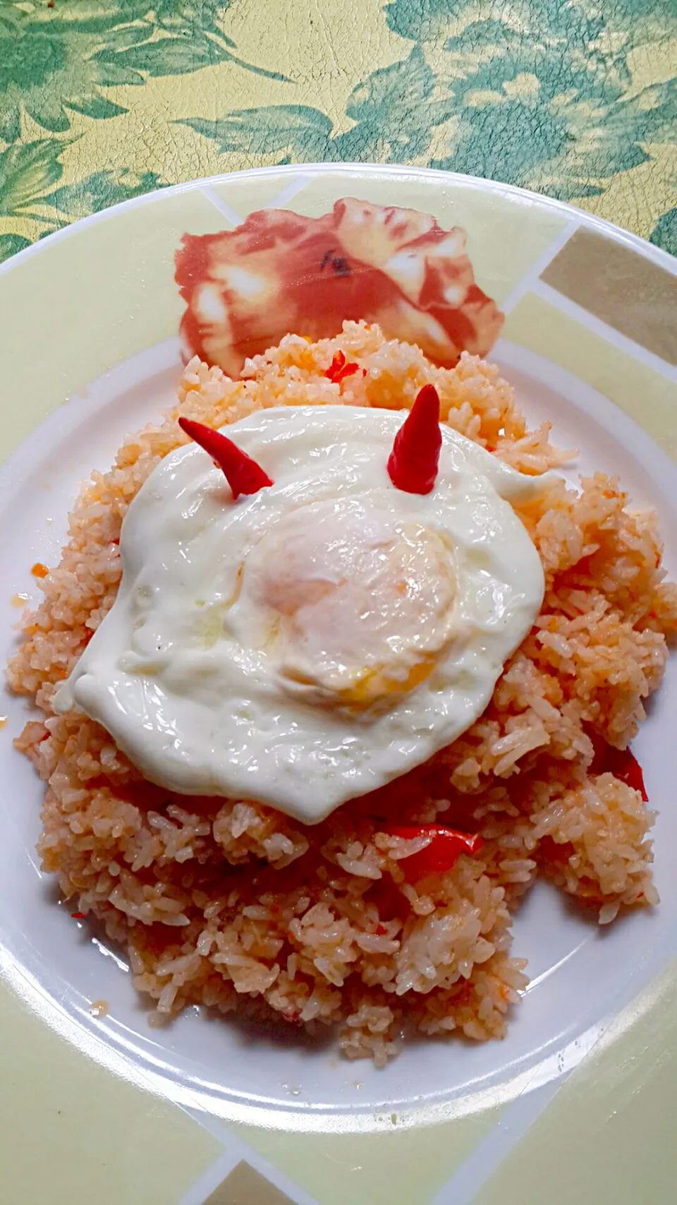 made own,,disis special for my lovely hubby.. 
hahaha.. the fried egg, looks like the devil|sisca christinaさん