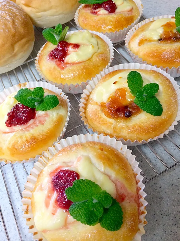 フロマージュ  庭の🍌ミントのせました(^.^)|yogurutoさん