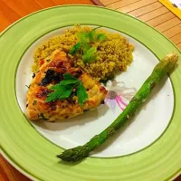 Spicy chicken with cous cous and asparagus|Kellieさん