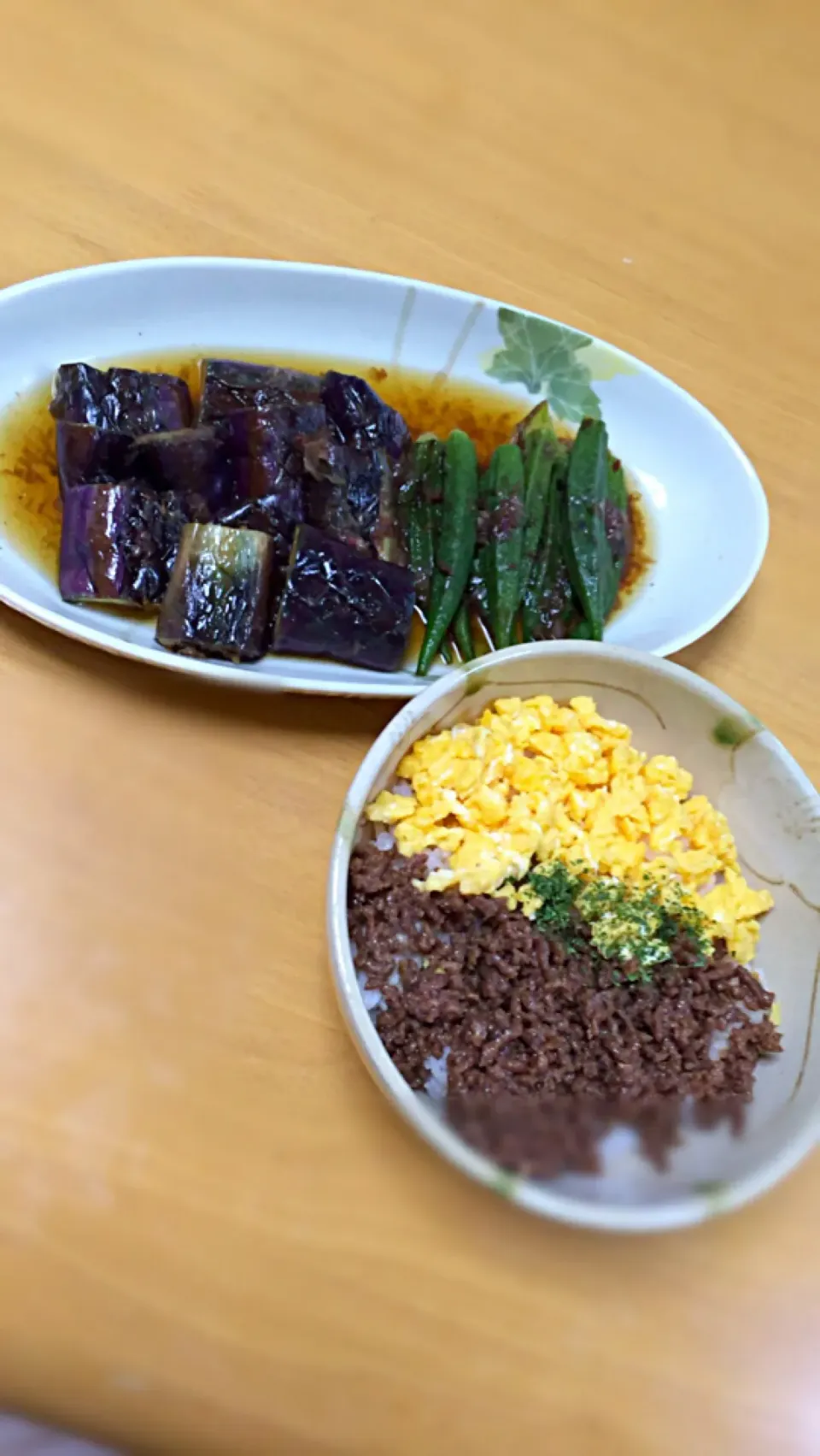 そぼろ丼＊お浸し|むうさん