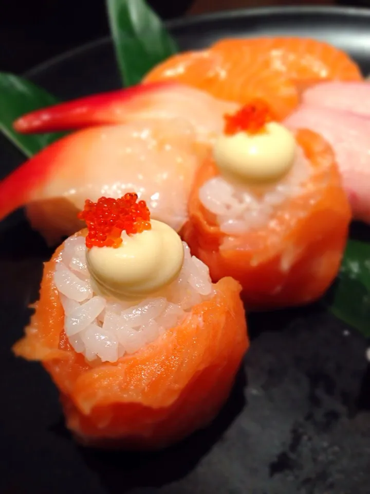 Salmon Sushi|Sam: photos by iPhoneさん