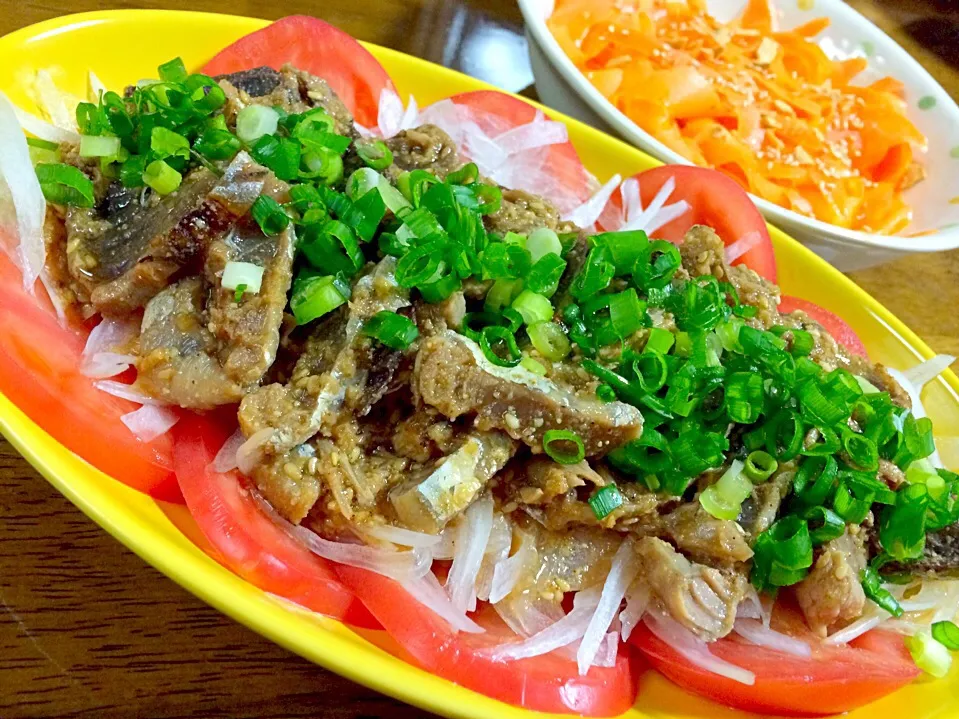 みったんさんの料理 カツオたたきのビールにも合う❤︎白いご飯にも合う❤︎胡麻酢薬味和え＆美肌ニンジンの和風マリネ(⌒▽⌒)|くみさんさん