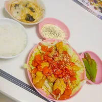 Snapdishの料理写真:野菜たっぷりチキン南蛮|Natsumi Yamadaさん