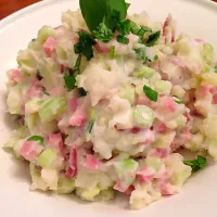 Snapdishの料理写真:Cucumber hem smashed potato and onion salad|Cindy Fengさん