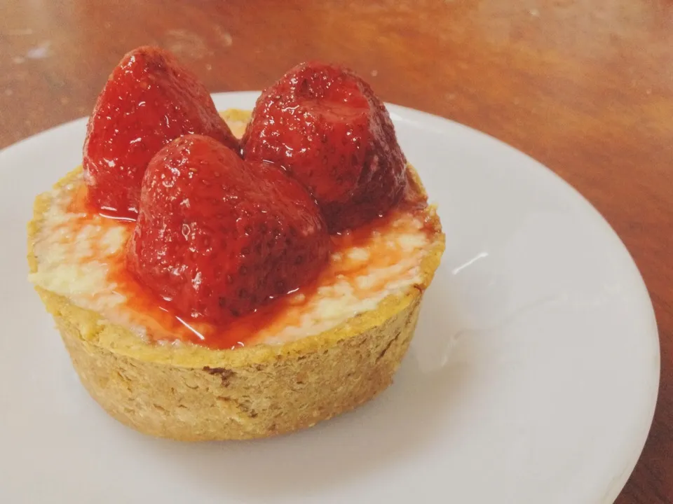 my homemade strawberry tart 🍓|Jubjanさん