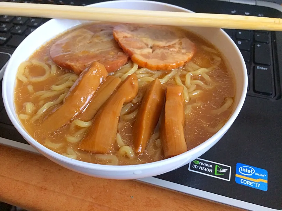 Snapdishの料理写真:ラーメン|Loximさん