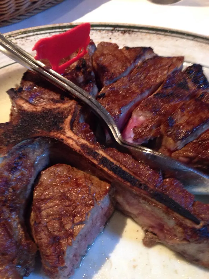 T-bone steak|naritomo koharaさん